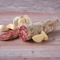 LUFTGETROCKNETE Knoblauch-Salami einfach & günstig online bestellen bei Monsieur Saucisson