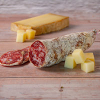 Französische Salami mit Cantal-Käse im Wurst-Webshop bestellen
