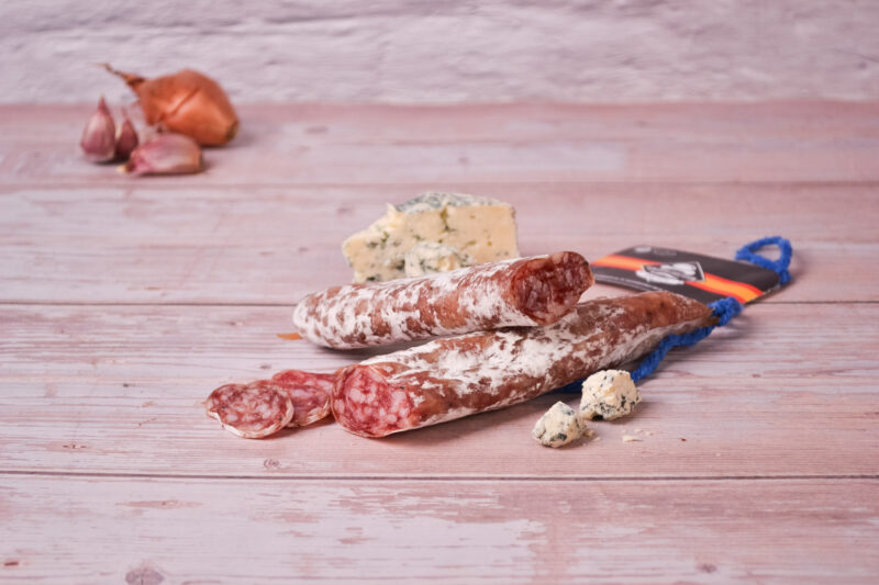 Fuet Salami mit Blauschimmelkäse