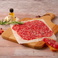 Gesneden Salchichon Vela, gesneden vleeswaren, premium worst, salchichon