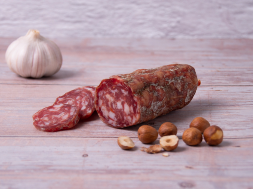 Salami met hazelnoot